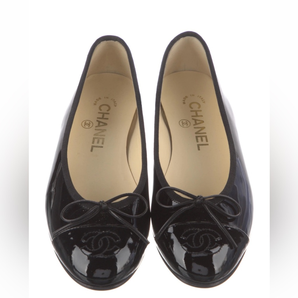 CHANEL BALLET FLATS